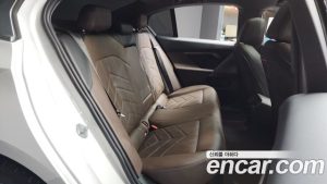 BMW 5-Series 520i 2024 года из Южной Кореи