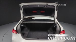 BMW 5-Series 520i 2024 года из Южной Кореи