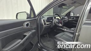 Kia Sorento Бензин 2.5T 2WD 2024 года из Южной Кореи