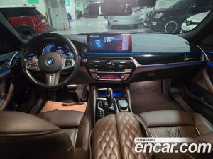 BMW 5-Series 530e M Sport 2023 года из Южной Кореи