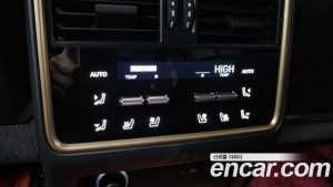Porsche Cayenne 3.0 2024 года из Южной Кореи