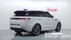 Land Rover Range Rover Sport D300 HSE Dynamic 2024 года из Южной Кореи
