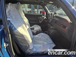 Mini Cooper JCW 2025 года из Южной Кореи