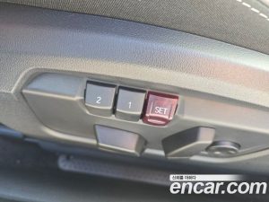 Mini Cooper JCW 2025 года из Южной Кореи