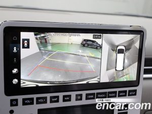 Hyundai Staria 4WD Lounge 7-Seater 2025 года из Южной Кореи