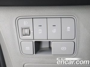 Hyundai Staria 4WD Lounge 7-Seater 2025 года из Южной Кореи