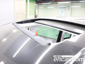 Hyundai Staria 4WD Lounge 7-Seater 2025 года из Южной Кореи