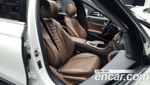Mercedes-Benz E-Class E250 Exclusive 2023 года из Южной Кореи