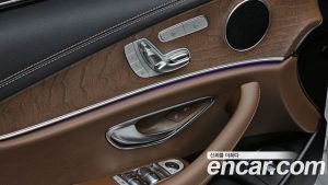 Mercedes-Benz E-Class E250 Exclusive 2023 года из Южной Кореи