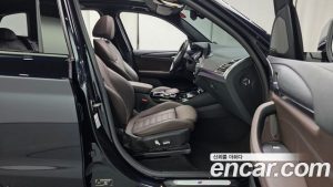 BMW iX3 M Sport 2023 года из Южной Кореи