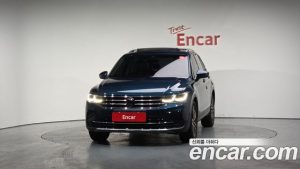 Volkswagen Tiguan 2.0 TDI Prestige 2024 года из Южной Кореи
