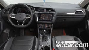 Volkswagen Tiguan 2.0 TDI Prestige 2024 года из Южной Кореи