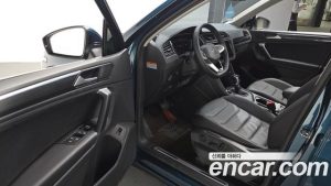 Volkswagen Tiguan 2.0 TDI Prestige 2024 года из Южной Кореи