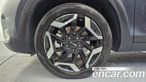 Kia Seltos Бензин 1.6 Turbo 2WD 2024 года из Южной Кореи