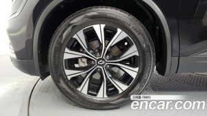 Renault-KoreaSamsung QM6 2.0 LPe LE 2WD 2023 года из Южной Кореи
