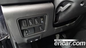 Renault-KoreaSamsung QM6 2.0 LPe LE 2WD 2023 года из Южной Кореи