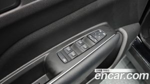 Renault-KoreaSamsung QM6 2.0 LPe LE 2WD 2023 года из Южной Кореи