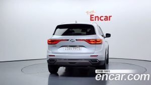 Renault-KoreaSamsung QM6 2.0 GDe LE Signature 2WD 2023 года из Южной Кореи