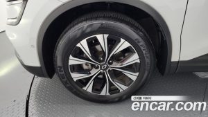 Renault-KoreaSamsung QM6 2.0 GDe LE Signature 2WD 2023 года из Южной Кореи