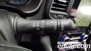 Renault-KoreaSamsung QM6 2.0 GDe LE Signature 2WD 2023 года из Южной Кореи