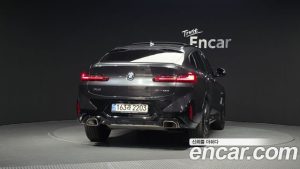BMW X4 xDrive20i M Sport 2023 года из Южной Кореи