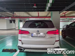 BMW X5 xDrive 30d M Sport 2025 года из Южной Кореи