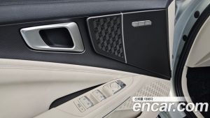 Kia K8 2.5 Бензин 2WD 2025 года из Южной Кореи