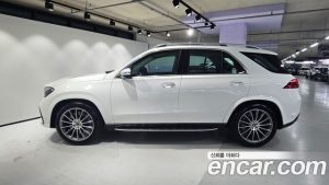 Mercedes-Benz GLE-Class GLE450 4MATIC 2025 года из Южной Кореи