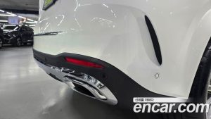 Mercedes-Benz GLE-Class GLE450 4MATIC 2025 года из Южной Кореи