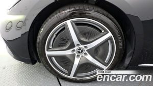 Mercedes-Benz EQE EQE350 4MATIC 2023 года из Южной Кореи