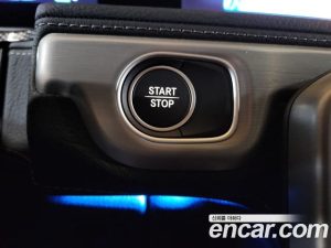 Mercedes-Benz G-Class G580 EQ TECHNOLOGY 2025 года из Южной Кореи
