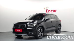 Volvo XC40 B4 Inscription 2022 года из Южной Кореи