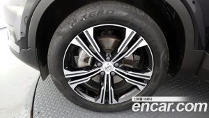 Volvo XC40 B4 Inscription 2022 года из Южной Кореи