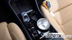 Volvo XC40 B4 Inscription 2022 года из Южной Кореи
