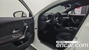 Mercedes-Benz A-Class A250 4MATIC SEDAN 2023 года из Южной Кореи