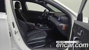 Mercedes-Benz A-Class A250 4MATIC SEDAN 2023 года из Южной Кореи