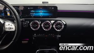 Mercedes-Benz A-Class A250 4MATIC SEDAN 2023 года из Южной Кореи