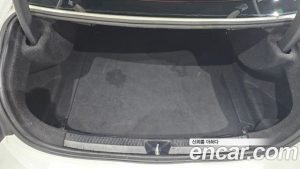 Mercedes-Benz A-Class A250 4MATIC SEDAN 2023 года из Южной Кореи