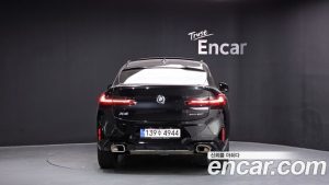 BMW X4 xDrive20i M Sport 2023 года из Южной Кореи