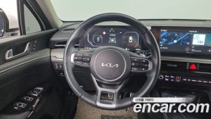 Kia K5 Signature 2024 года из Южной Кореи