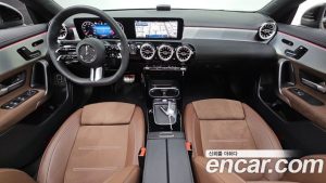 Mercedes-Benz CLA-Class CLA250 4MATIC 2025 года из Южной Кореи