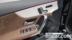 Mercedes-Benz CLA-Class CLA250 4MATIC 2025 года из Южной Кореи