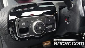 Mercedes-Benz CLA-Class CLA250 4MATIC 2025 года из Южной Кореи