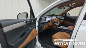 Genesis GV80 2.5T Бензин 2WD 2024 года из Южной Кореи
