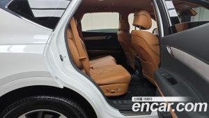 Genesis GV80 2.5T Бензин 2WD 2024 года из Южной Кореи