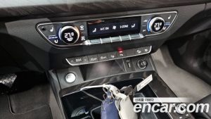 Audi Q5 45 TFSI 4WD Premium 2023 года из Южной Кореи