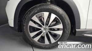 Mercedes-Benz GLE-Class GLE300d 4MATIC 2025 года из Южной Кореи