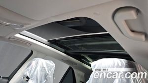 Mercedes-Benz GLE-Class GLE300d 4MATIC 2025 года из Южной Кореи