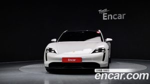 Porsche Taycan 4S 2023 года из Южной Кореи