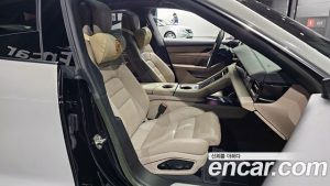 Porsche Taycan 4S 2023 года из Южной Кореи